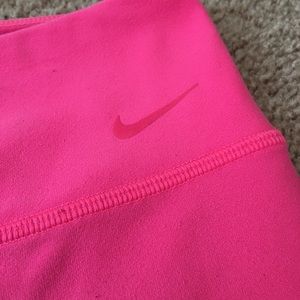 Nike Pink Capri Leggings